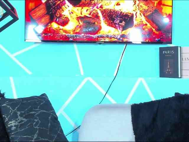 SharonNoa webcam