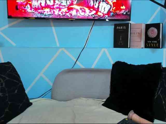 SharonNoa webcam