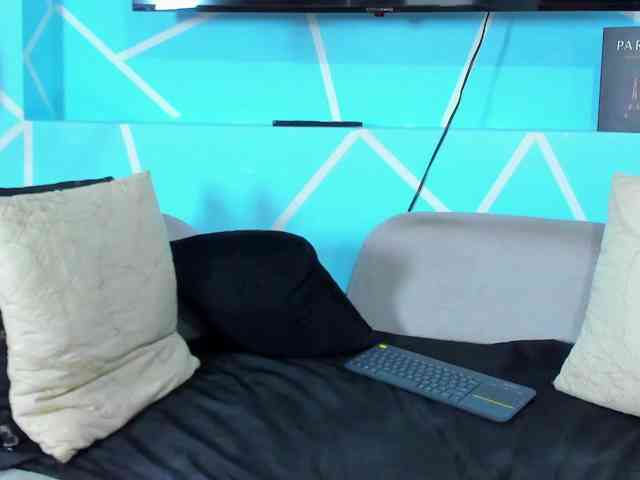 SharonNoa webcam