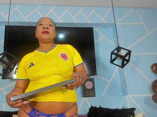 SharonNoa webcam