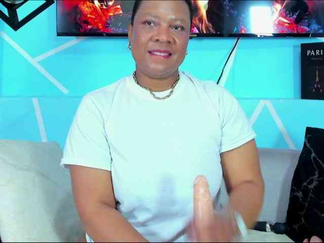 SharonNoa webcam