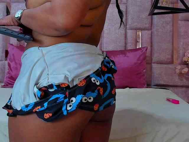 SharonNoa webcam