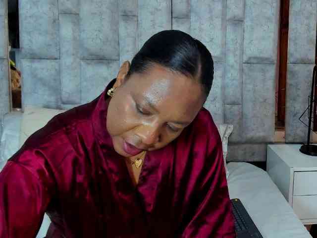 SharonNoa webcam