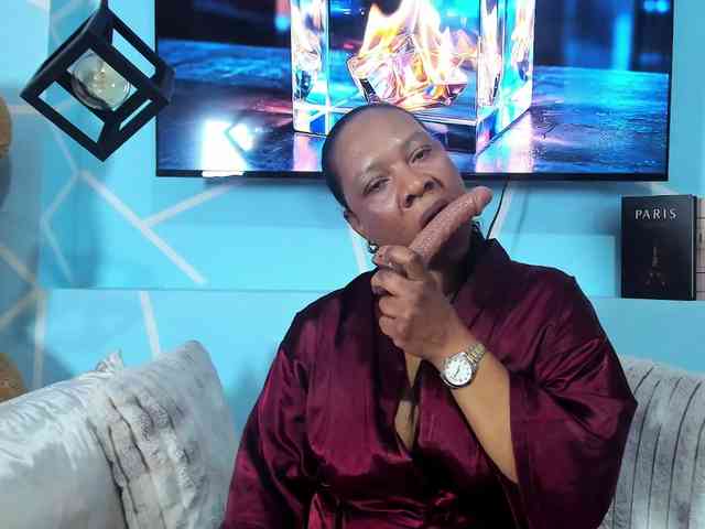 SharonNoa webcam