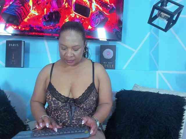 SharonNoa SharonNoa