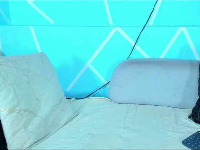 SharonNoa webcam
