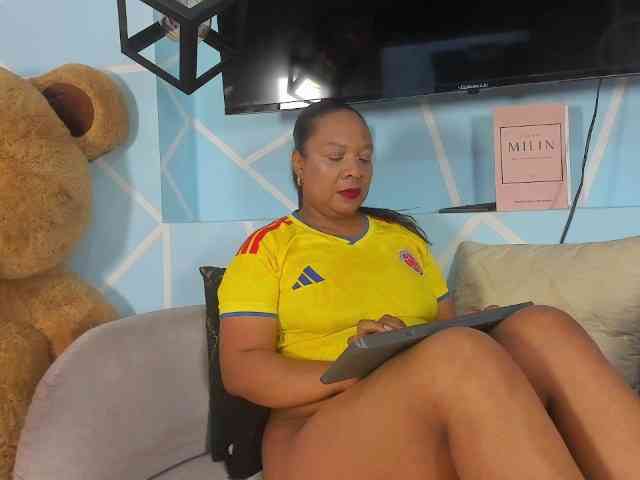 SharonNoa webcam