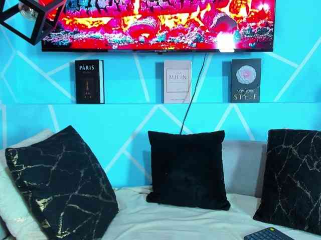 SharonNoa webcam