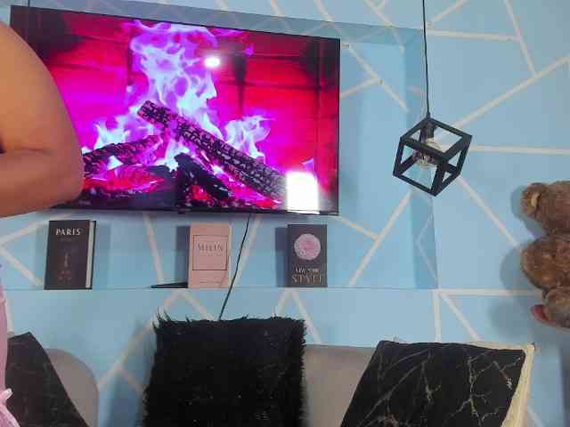 SharonNoa webcam