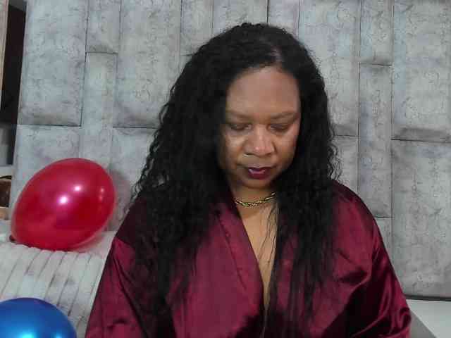 SharonNoa webcam