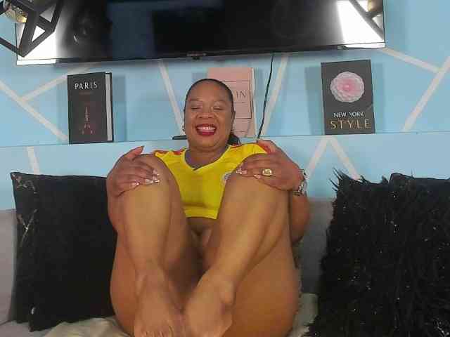 SharonNoa webcam