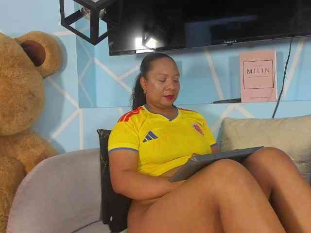 SharonNoa webcam
