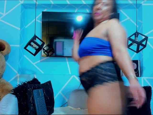 SharonNoa webcam