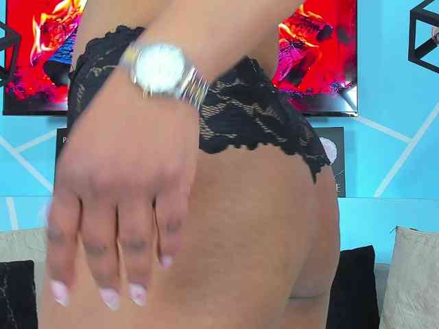 SharonNoa webcam