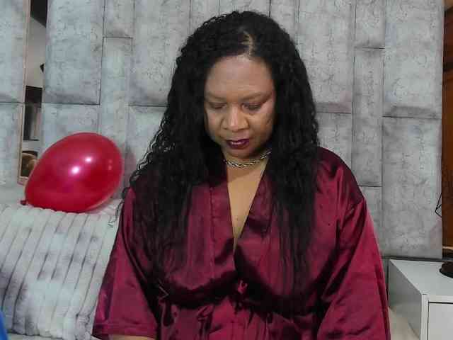 SharonNoa webcam