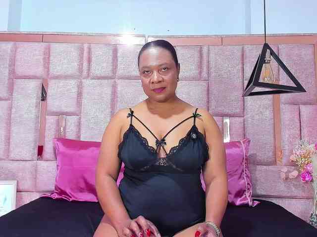 SharonNoa webcam