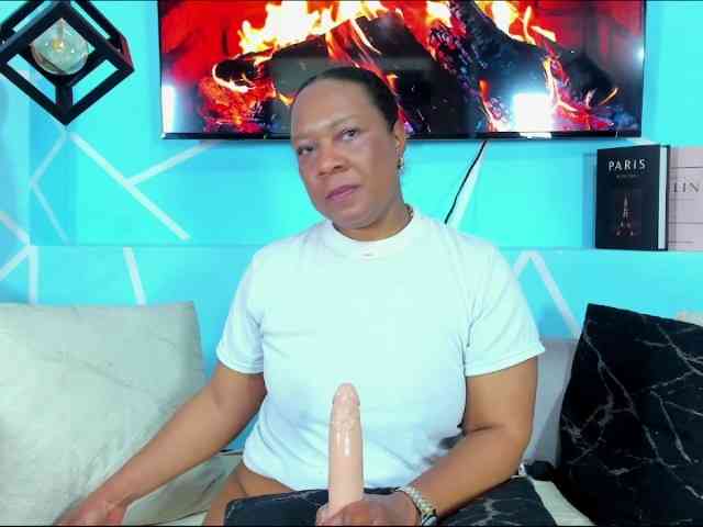 SharonNoa webcam
