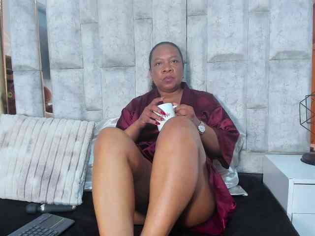 SharonNoa webcam