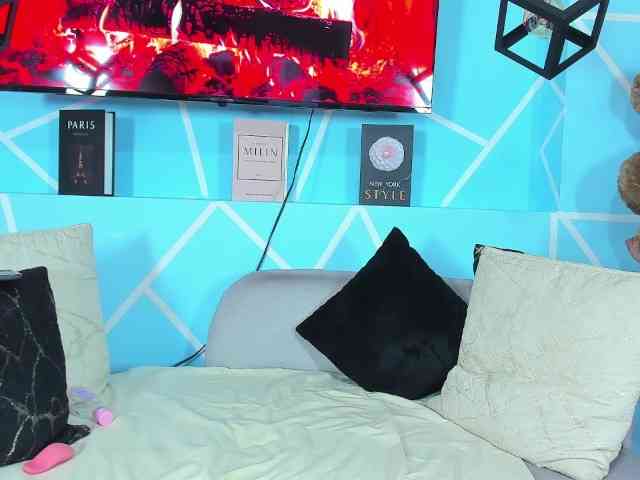 SharonNoa webcam