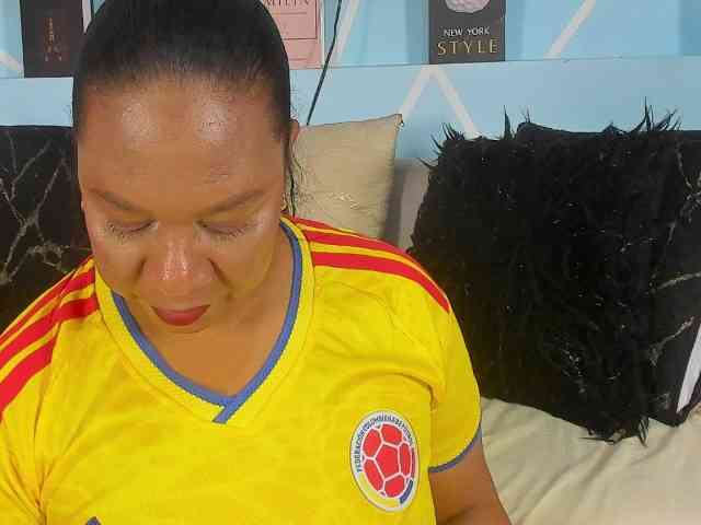 SharonNoa webcam