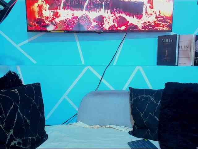 SharonNoa webcam