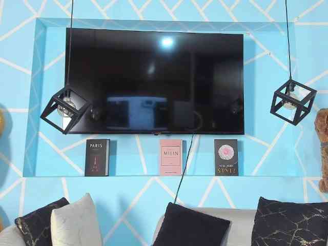 SharonNoa webcam