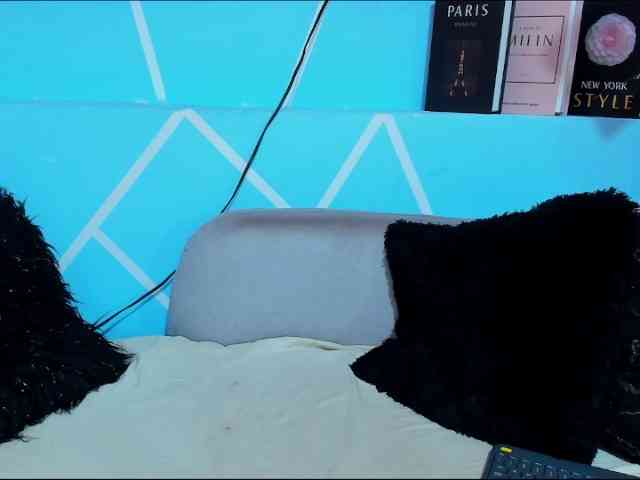 SharonNoa webcam