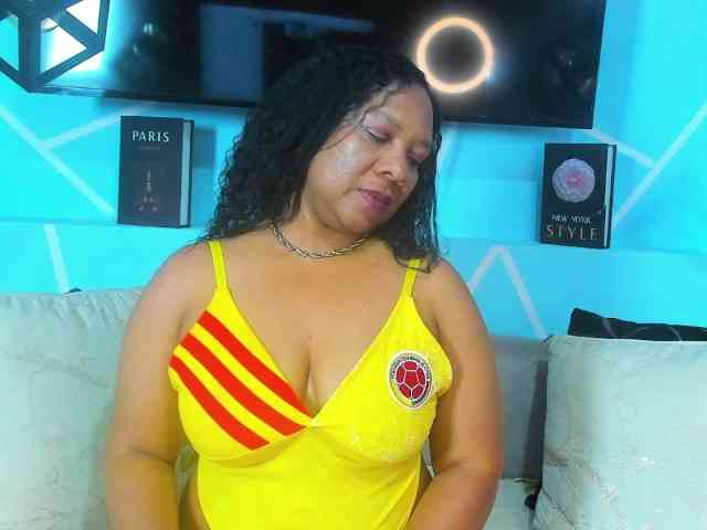 SharonNoa webcam