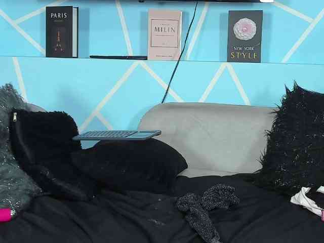 SharonNoa webcam