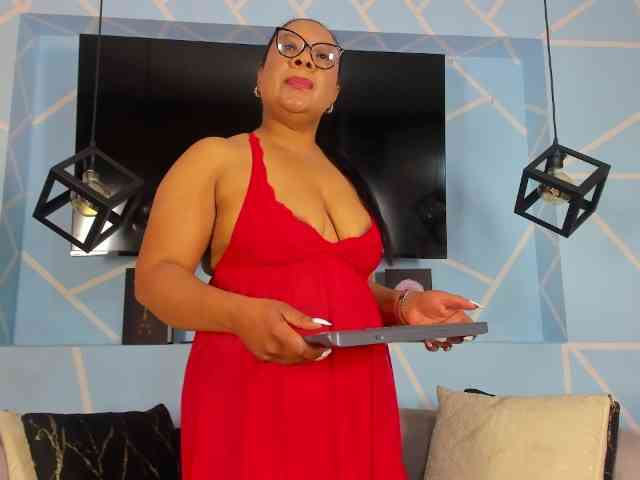 SharonNoa webcam
