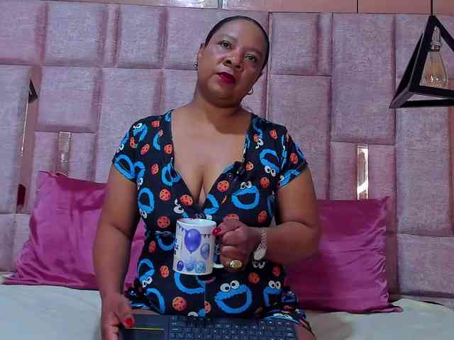 SharonNoa SharonNoa