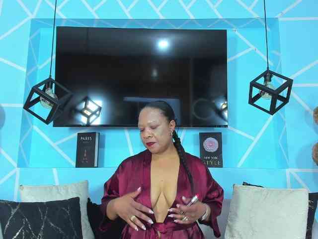 SharonNoa webcam