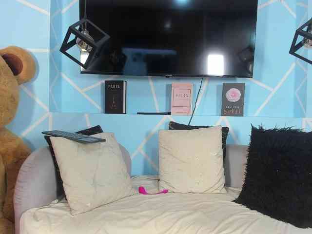 SharonNoa webcam