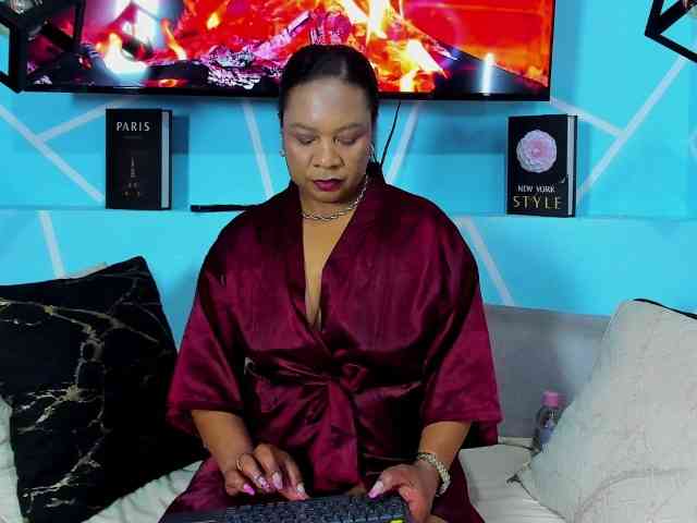 SharonNoa webcam