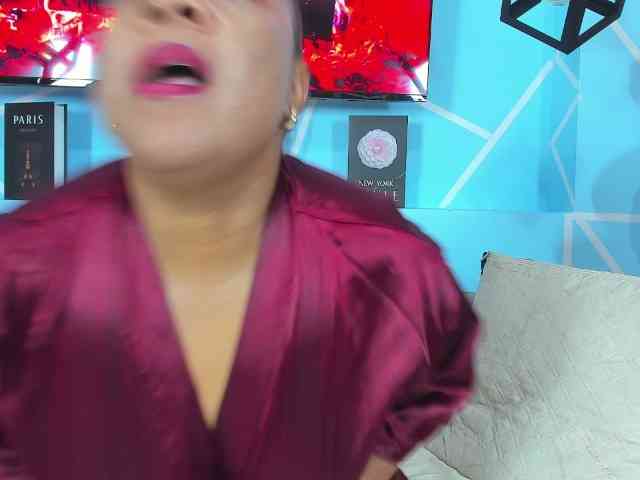 SharonNoa webcam