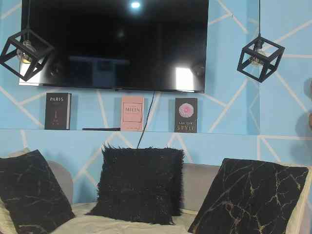 SharonNoa webcam