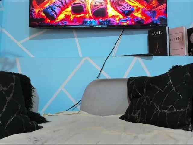 SharonNoa webcam