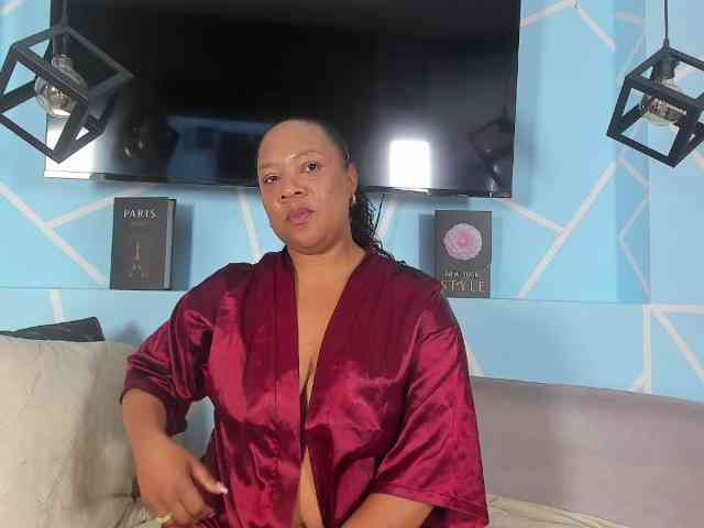 SharonNoa webcam