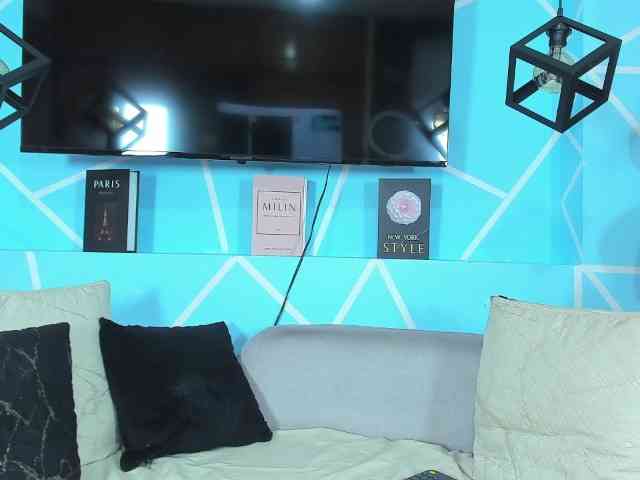 SharonNoa webcam