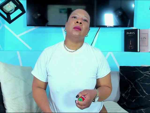 SharonNoa webcam