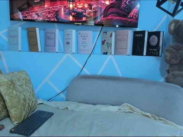 SharonNoa webcam