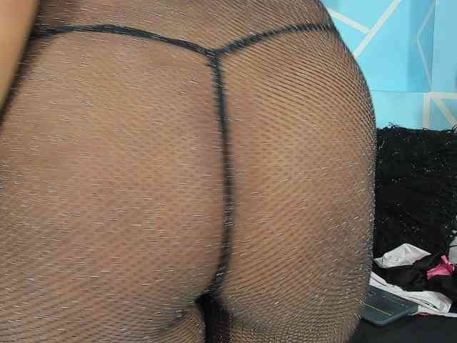 SharonNoa webcam