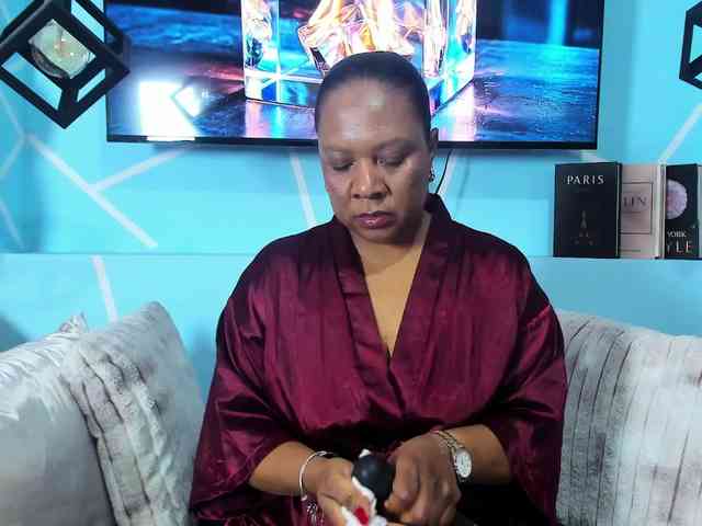 SharonNoa webcam