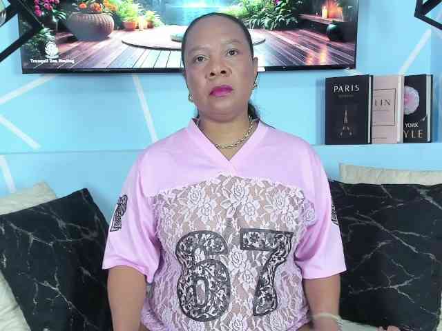 SharonNoa webcam