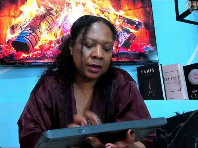 SharonNoa webcam