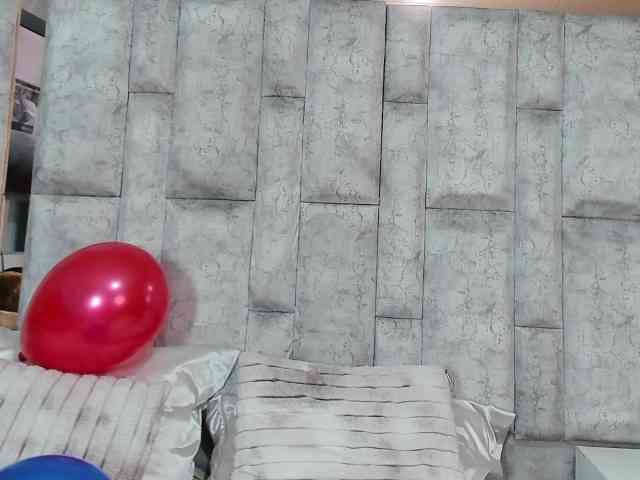 SharonNoa webcam