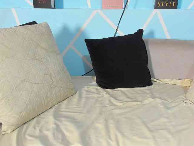 SharonNoa webcam