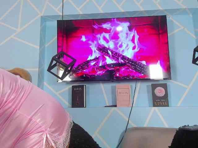 SharonNoa webcam