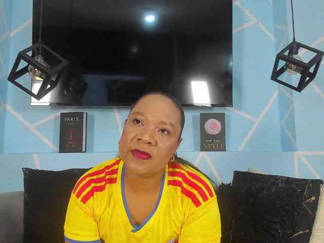SharonNoa webcam