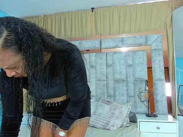 SharonNoa webcam